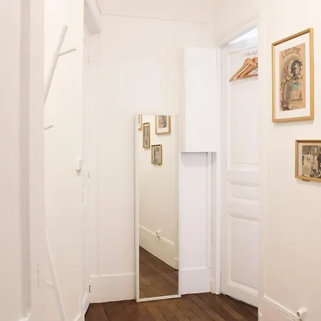 Charming Not Far From Père Lachaise *